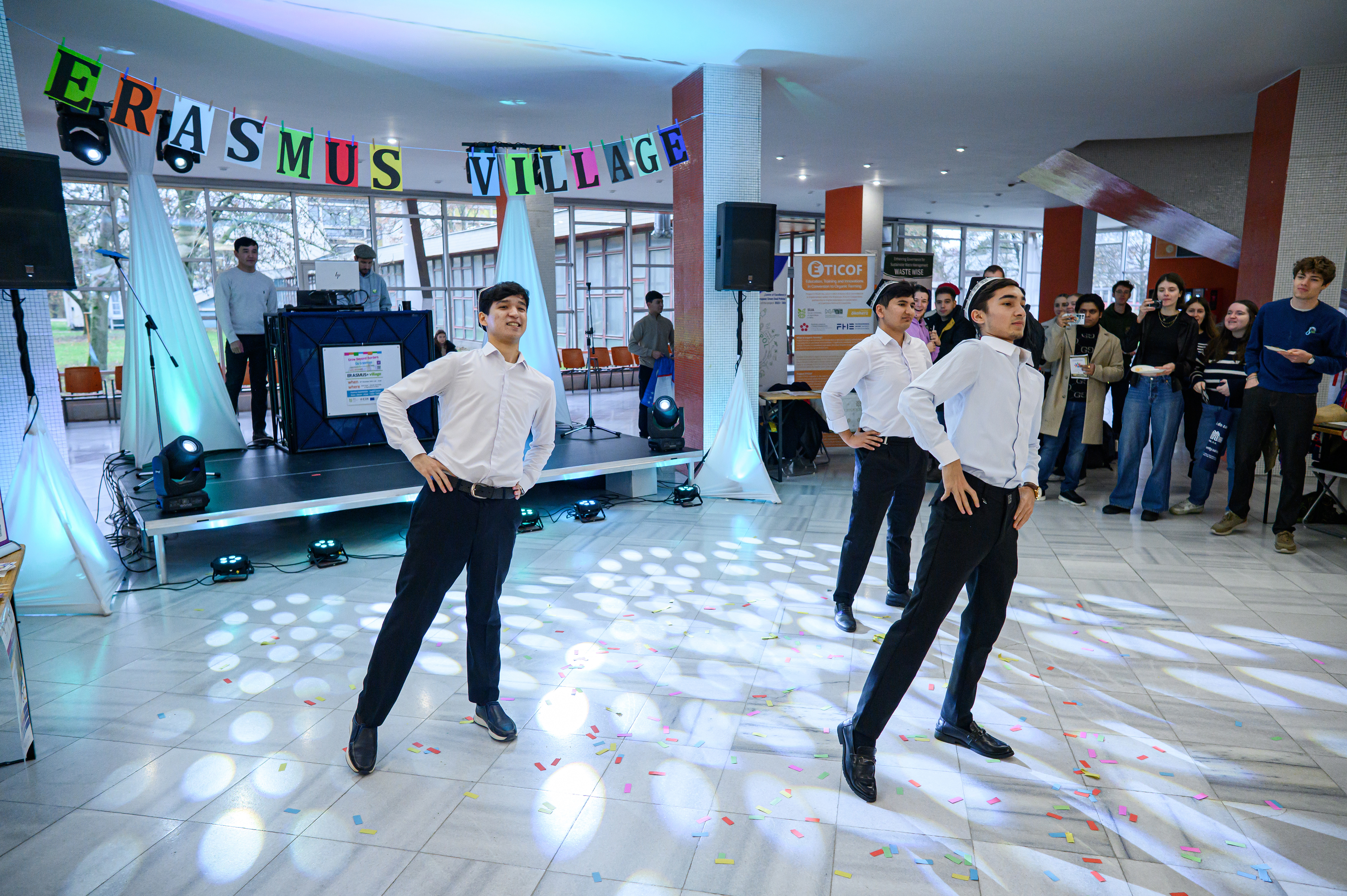 Erasmus village_25-112.jpg